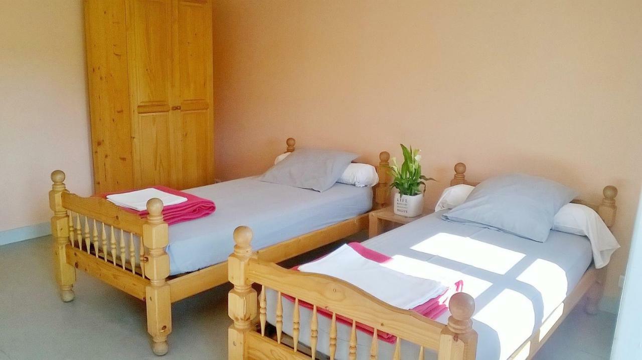 Domaine De Surgy Hostel Ngoại thất bức ảnh